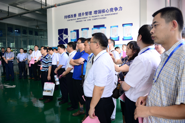 汶上博士智库联盟参访团参访多米官方网页版公司
